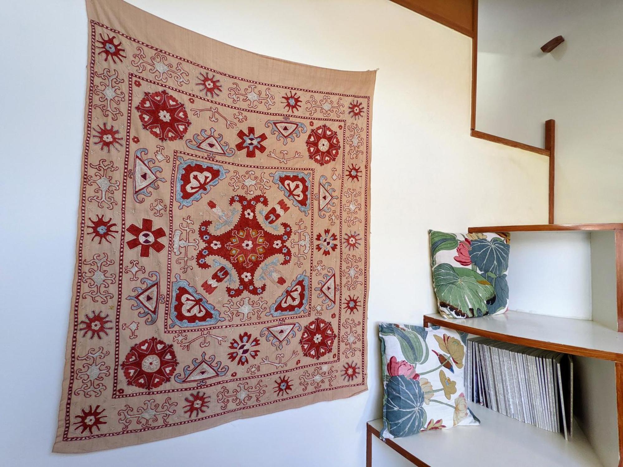 Pensionat Guestrooms, Rooftop With Garden, Spacious Living Room, Character And Fireplace *